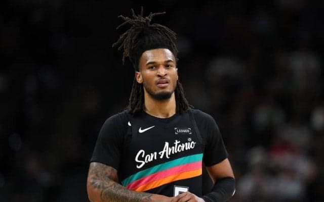 スパーズが9年ぶりの60勝到達…ウェンバンヤマが負傷退場もキャッスルがトリプルダブルの活躍でけん引