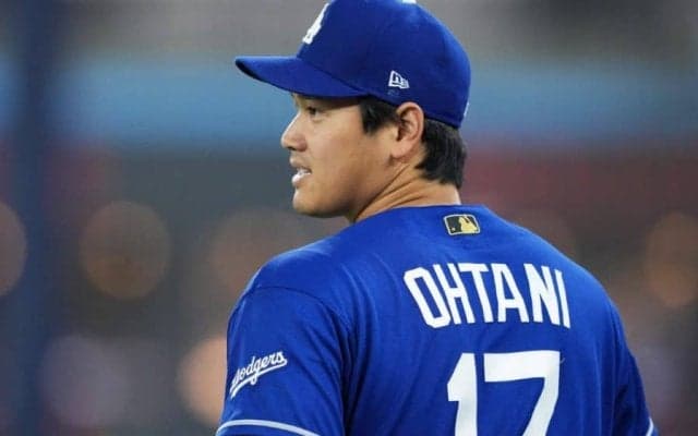 ロハスを見つめ…大谷＆由伸が「最高すぎないか」　“新球種”に期待感「見てみたい」