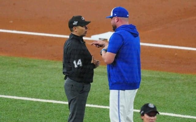 ブ軍シュナイダー監督、球審に怒り→退場　ボーク判定巡り…山本由伸の登板試合
