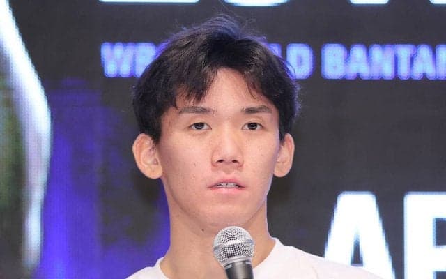 高見亨介　フライ級初陣でＫＯ宣言「倒して終わる」年内の２階級制覇目指し前世界王者アヤラと対戦