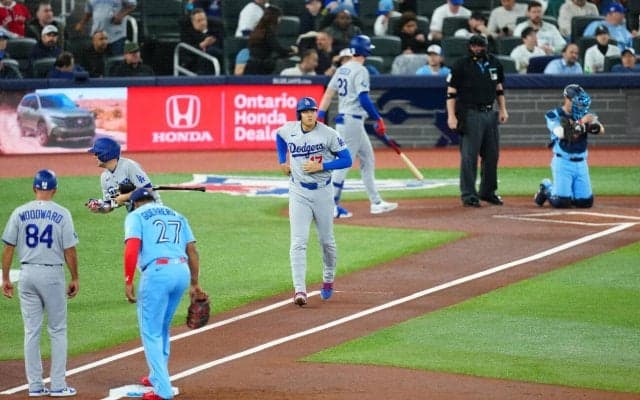 大谷翔平、第４打席は二ゴロで進塁打　第１打席に四球でイチローに並ぶ43試合連続出塁