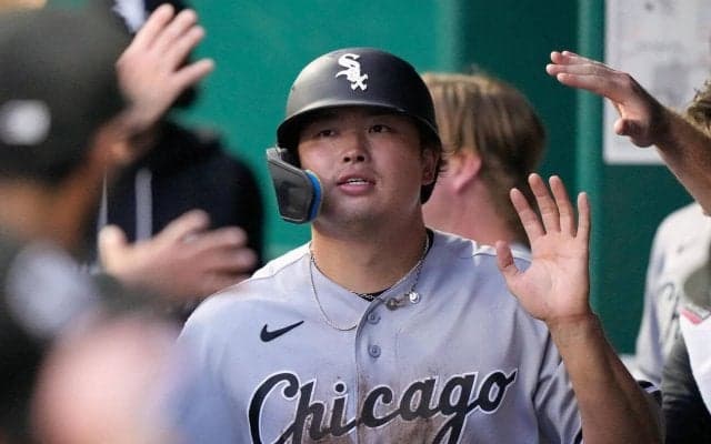 村上宗隆は無安打も２四球と好走塁で勝利貢献　守備で落球も素早い処理でアウト　ケイが白星飾る