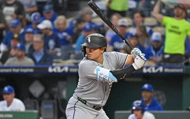 村上宗隆、苦悩示す“13-1”に「大丈夫か!?」　落球＆逃した安打…負の連鎖に「心配だ」