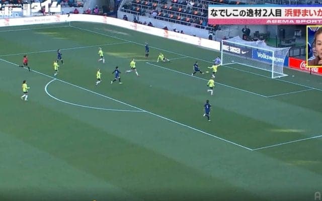 「彼女は貪欲」なでしこ浜野まいか、ストライカーとしての“一瞬の動き”「高い攻撃スキル」「こういう選手は助かる」レジェンド澤穂希が絶賛したプレー