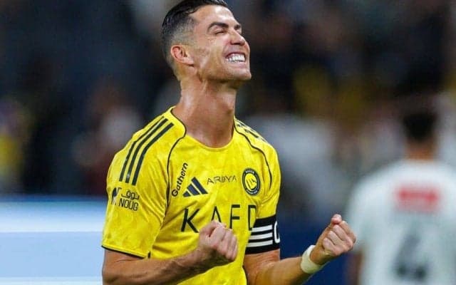 「最大のスキャンダルだ」サウジ審判団がC・ロナウドのタイトル獲得を操作？　ライバル選手の“証言”が波紋「勝つように仕組まれている」