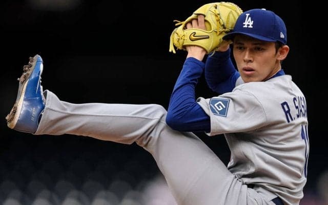 「なぜ彼らはそんなに頑固なんだ？」スネルの復帰近づく中…ドジャース首脳陣が明かした“チーム構想”にファン困惑「彼は最初のスタメン前に自信がないと自分で認めたことさえある」