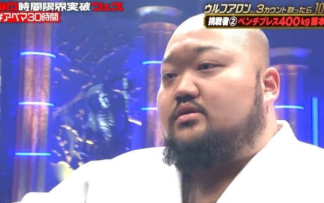 すごい色の“鶏肉ジュース”を愛飲 ベンプレ400キロ男に騒然「マズそう」「内臓がいっちゃう」