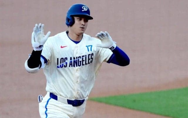 大谷HRキャッチの大学生が“神対応”　7歳の弟へ即プレゼント「思い出を語り継げるように」