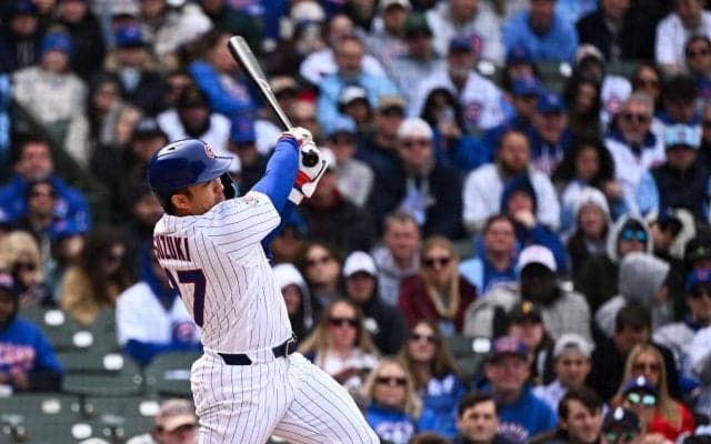 鈴木誠也は途中出場で１安打、復帰から２試合連続安打も逆転サヨナラの好機で凡退