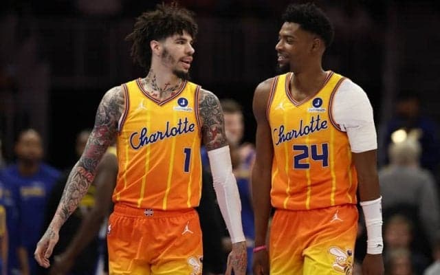 NBA史上4チーム目…ホーネッツの3選手が1シーズンに200本以上の3ポイントを成功