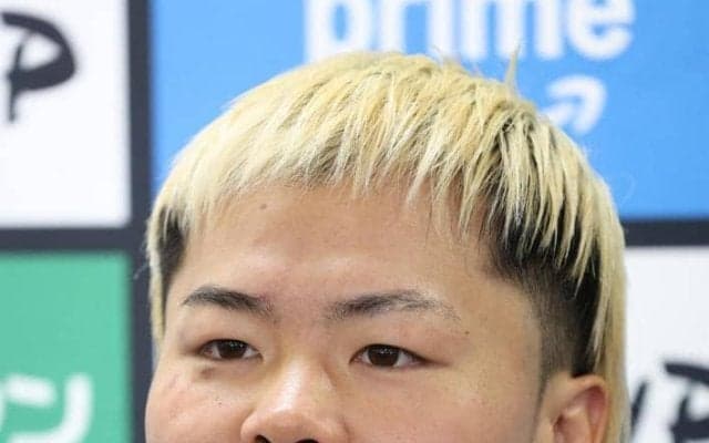ＴＫＯ完勝の那須川天心「自分のパンチが効くと自信になった」病院搬送の元王者エストラダは肋骨２本骨折が判明
