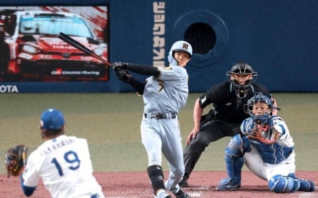 阪神・中野　打席も桜花賞も“読み”的中　五回先制打から一挙３点「つなぐ意識はより持ってやっていきたい」