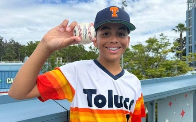 大谷5号キャッチした11歳の野球少年「一番の宝物です」　将来の夢はメジャーリーガー