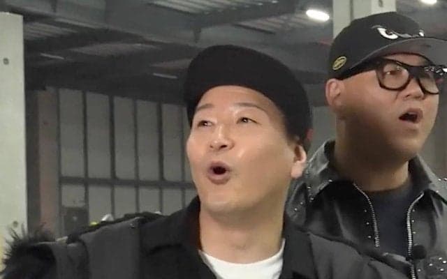 チョコプラ長田「心臓にドクンドクン来る」 超希少名車の“美爆音”に衝撃「マジでリアルワイルドスピード」500台の壮観光景に圧倒