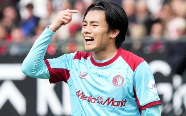 ｢空の支配者｣上田綺世、ヘディングだけで今季9得点の衝撃！｢空中戦無双｣全9ゴール動画集に｢武器というより必殺技｣｢利き足が頭に｣