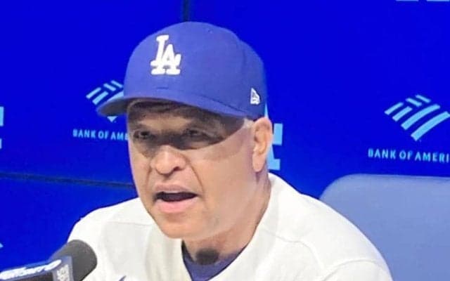 ロバーツ監督「痛みがあるのは間違いないが」死球後は無安打の大谷翔平に「何も心配はしていない」「明日は先発する」明言