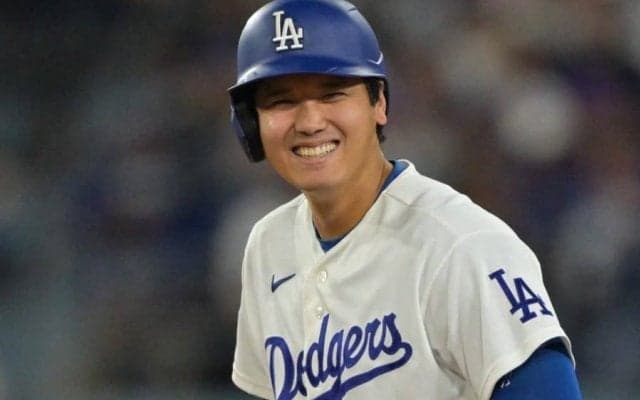 大谷翔平が投稿した「伝説的瞬間」　MLB公式までも“便乗”…衝撃の珍光景に止まらぬ脚光