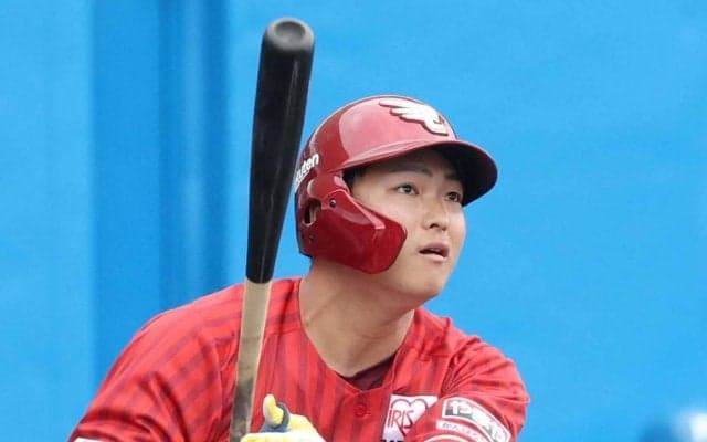 【楽天】ドラ７阪上翔也、ソフトバンクとの首位攻防戦で初昇格＆即スタメン「勝ちに貢献」