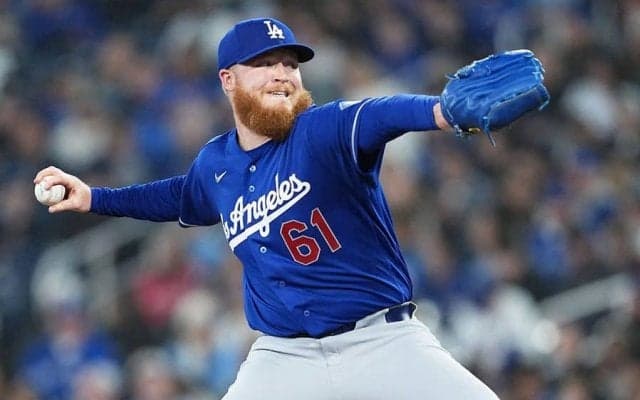 大谷翔平の同僚に「集中できない」　試合では“禁止”の仰天特注品…まさかの仕様に唖然