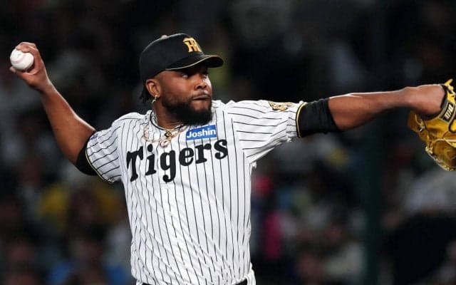 【阪神】変化球がキレッキレ！ドリスが３者連続三振　ダルベック、キャベッジ、増田陸を３人斬り