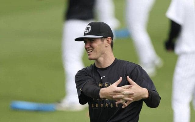 阪神　前日敗戦投手のルーカスが２軍に合流　来日後勝ち星なし　３試合連続初回失点で防御率５・５２