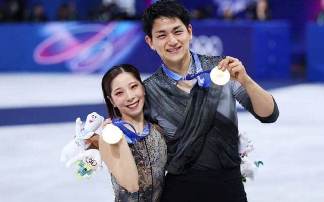 「もっと見たい」五輪金で引退　りくりゅうの“美しい決断”に反響止まず　列島で広まる衝撃「笑顔が見れないのは寂しい」「日本中に感動をありがとう」
