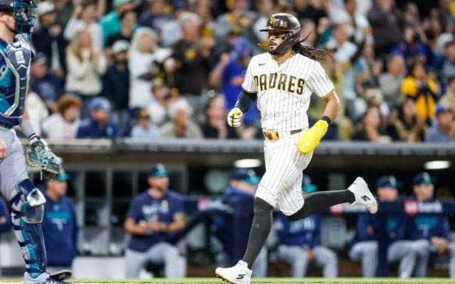 パドレス、ド軍に1.5差肉薄　驚異の8連勝で勝率MLB2位…強敵マリナーズをスイープ