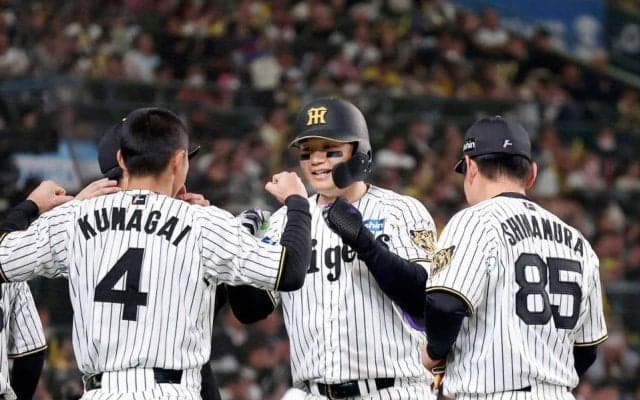 阪神・森下が電撃Ｖ７号弾「すごく順調」伝説のバックスクリーン３連発から４１年、同じ七回に勝ち越しソロ