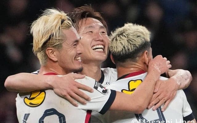 パスサッカーを撃破する、上位チーム｢堅牢なる守備力｣の真実【J1東地区・優勝を争う鹿島とFC東京の共通点】(3)