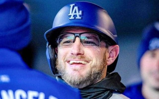 ドジャース　マンシーが今季２度目のマルチ本塁打！菅野から一撃→五回に右翼へ６号弾　３打席連続安打＆打点の大暴れ　ド軍は毎回得点の猛攻