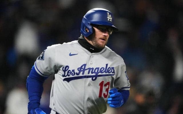 ドジャース・マンシーが１試合２発　チーム１位の今季６号　「完璧ですね」田口壮氏が称賛