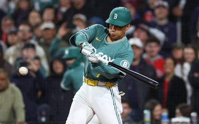 “不遇”の立場…吉田正尚が代打サヨナラ打　起用法に監督本音「彼の気持ちを理解できる」