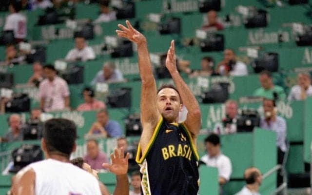 ブラジル出身のバスケットボールレジェンド、オスカー・シュミットが逝去