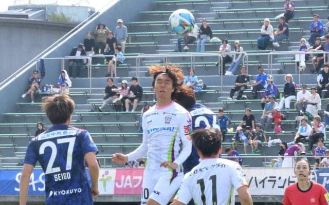 【Ｊ２藤枝】真鍋隼虎が２戦連発で暫定２位浮上　２月にＰＫ戦負けの甲府に勝利し連勝