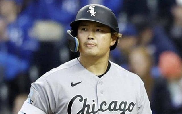 珍事！村上宗隆がさすがの選球眼でストライク判定覆す　２球連続でＡＢＳチャレンジ成功→ストレートの四球　２戦連発弾含む４出塁　四球数は２０に