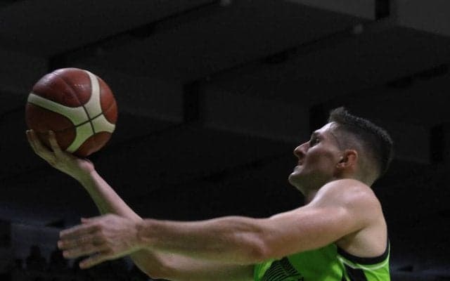 レバンガ北海道　自力ＣＳ進出の可能性再び消滅　１２試合ぶり出場ジョン・ハーラー２８得点奮闘も千葉Ｊの猛攻止められず　圏内の４位Ａ東京と３差で残り６戦