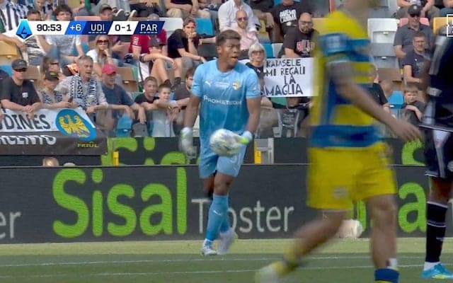 鈴木彩艶、“神の指”セーブで大ピンチ凌ぐ ビッグプレーで勝利に貢献「パルマを救った」「ワールドクラス」称賛やまず