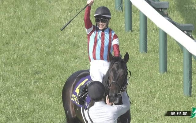 【皐月賞】1番人気ロブチェンが逃げ切りレコードV！ 混戦を制し牡馬クラシック第1戦の王者に…松山弘平騎手は桜花賞Vに続く連勝
