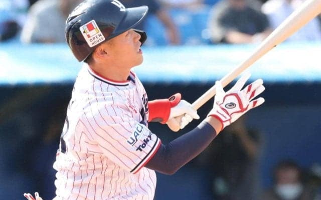 「誰と交代させるのか…」首位・ヤクルトファンがうれしい悲鳴　村上宗隆と同期入団＆リーグ連覇貢献の外野手が２軍戦で３安打　大怪我から復活へ着々