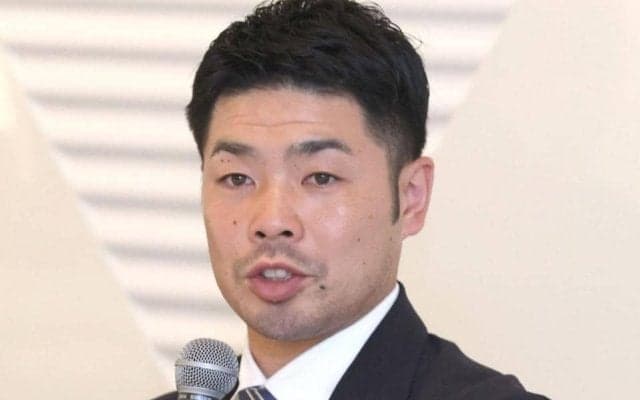 プロ野球選手会　ピッチコムの導入を要望　近藤会長「サインプレーもやりやすかったと聞いている」ピッチクロックは慎重に検討へ　