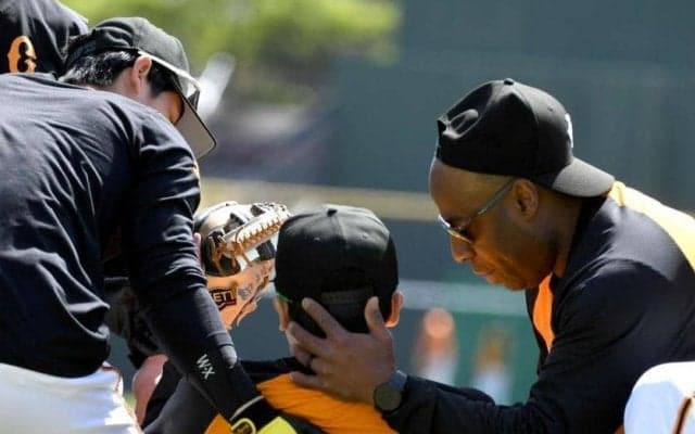 巨人痛恨アクシデント　泉口は顔面打撲＆脳震盪の診断で緊急抹消　練習中に打球直撃で救急搬送　２軍戦出場の石塚が急きょ昇格