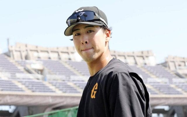 【巨人】登録抹消の泉口友汰に代わり３番は増田陸　遊撃はドラ５ルーキー小浜佑斗が初スタメン