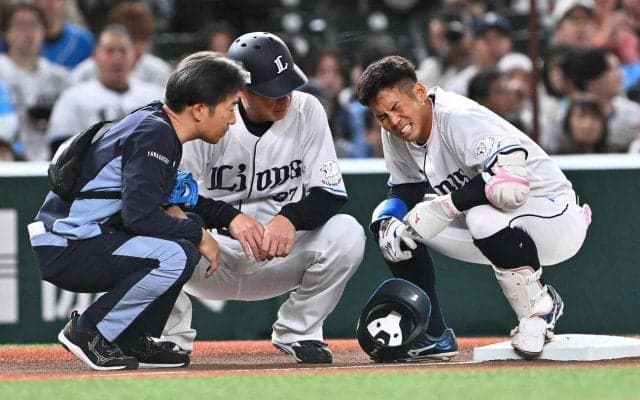 【西武】スタンド騒然　桑原将志が１回の走塁中に左足を痛め、負傷交代