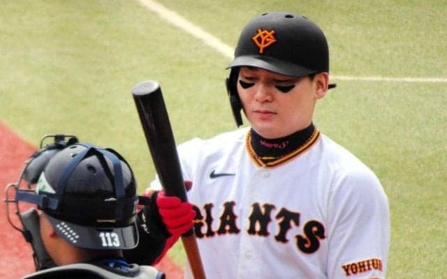 巨人・丸　再出発の一発！本塁打含む３出塁　中堅守備に原点回帰で再び輝く