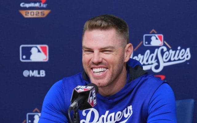 ドジャース・フリーマンが父親リストから復帰、ウォードが２日で再降格