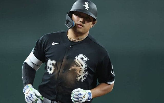 「彼をトレードに出さないで！」米震撼の村上4戦連発、ジャッジと並ぶシーズン9号、シーズン63発ペースに地元ファンがあせり隠せず「無制限の小切手を延長」「まさに悪魔的な活躍」