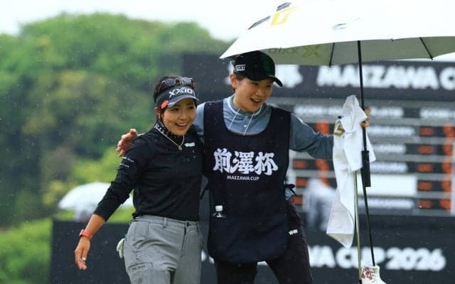 「私は背中で励ます」青木瀬令奈が戦友・成田美寿々にキャディをお願いした理由