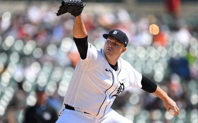 不満のCY賞左腕、ベンチでブチギレ　クーラーボックス投げ飛ばし…ファン賛否「クレイジーだ」