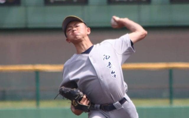 まだ高校2年生の西武台・190センチ左腕が順調にレベルアップ！指揮官も「大きく育てたい」と直球のレベルアップを期待【埼玉】