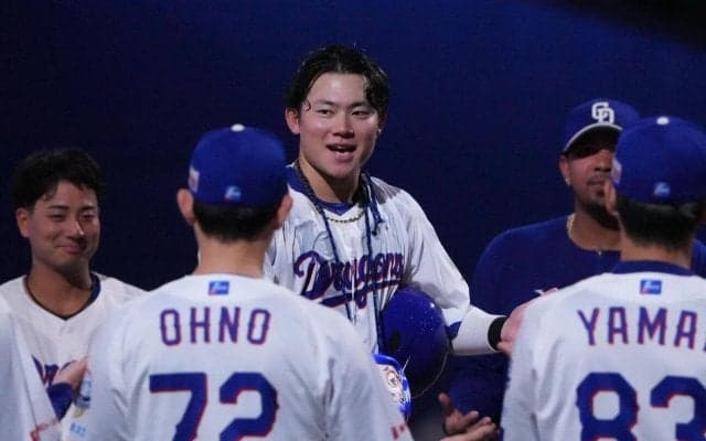 【中日】盛り塩のかけ塩でサヨナラ弾！村松開人　試合前に井上監督から塩をかけられ“厄落とし”
